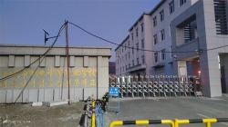 延吉和龙市职业技术学校健身房